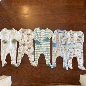 Set of 5 cloud island footies